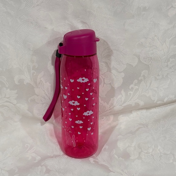 NEW (NIP) Tupperware Pink Eco Water Bottle with Hearts Design - Picture 2 of 7
